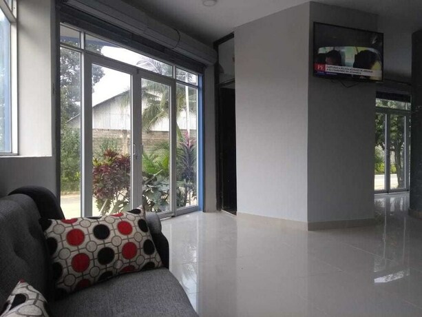 Imagen general del Hotel Costa Azul, La Banda de Shilcayo. Foto 10