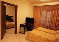 Imagen de la piscina del Hotel Costa Azul, Sicilia. Foto 8