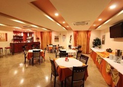 Imagen de la habitación del Hotel Costa Azul, Sicilia. Foto 7