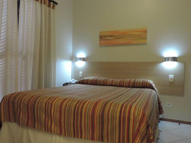 Imagen de la habitación del Hotel Costa Balena. Foto 10