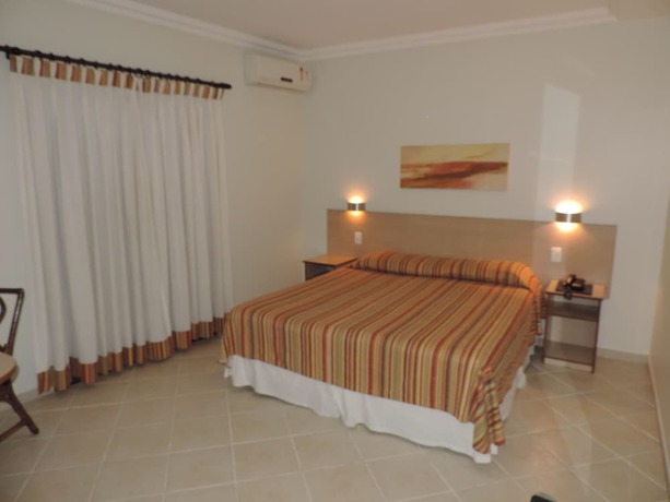 Imagen de la habitación del Hotel Costa Balena. Foto 14