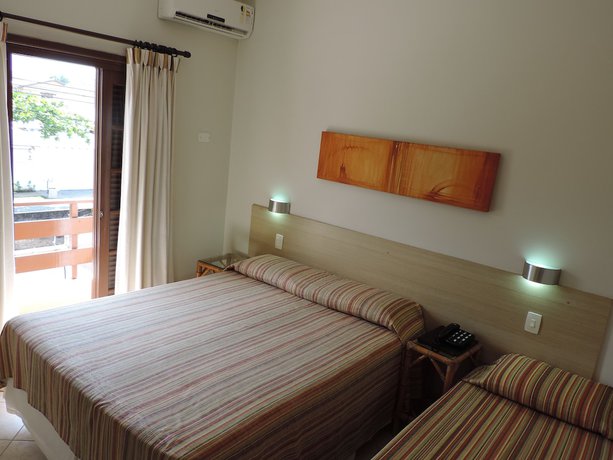 Imagen de la habitación del Hotel Costa Balena. Foto 15