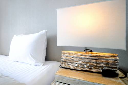 Imagen de la habitación del Hotel Costa Bella Condominium Resort. Foto 5