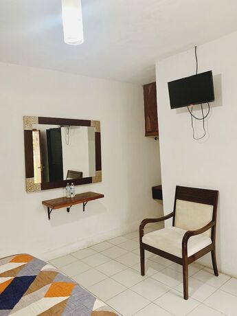 Imagen de la habitación del Hotel Costa Belle. Foto 20