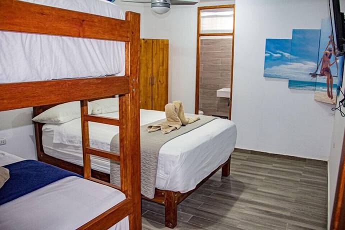 Imagen de la habitación del Hotel Costa Blanca Mancora. Foto 7