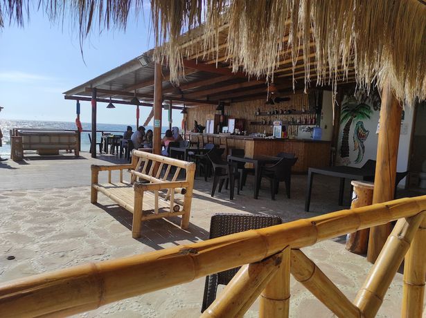 Imagen de la habitación del Hotel Costa Blanca Mancora. Foto 9