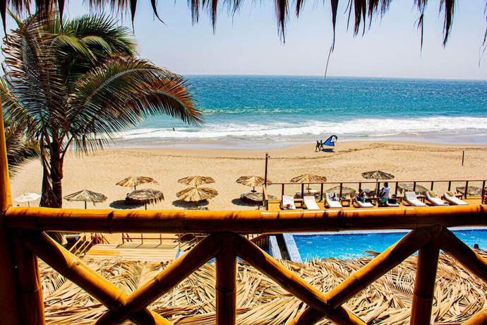 Imagen de la habitación del Hotel Costa Blanca Mancora. Foto 10