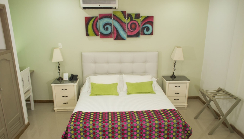 Imagen de la habitación del Hotel Costa Bonita. Foto 6