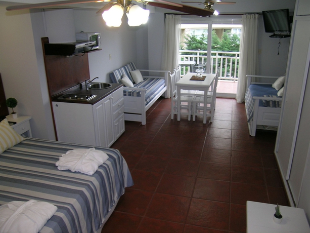 Imagen de la habitación del Hotel Costa Carilo Apart De Mar. Foto 3