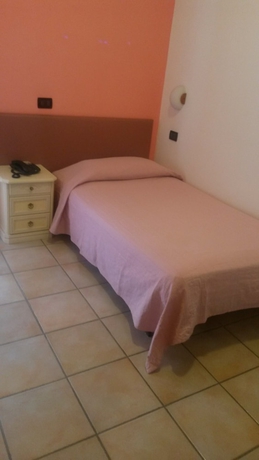 Imagen de la habitación del Hotel Costa Citara. Foto 6