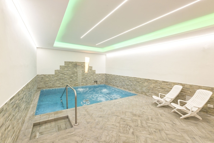 Imagen de la piscina del Hotel Costa Citara. Foto 19
