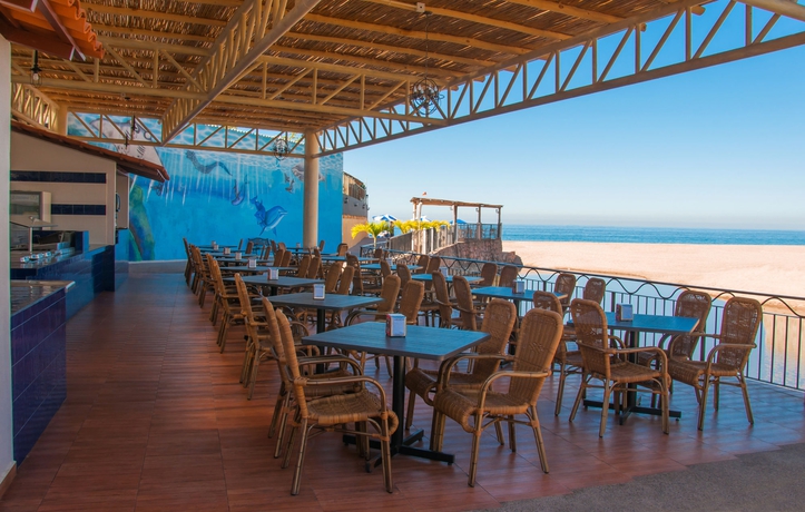 Imagen del bar/restaurante del Hotel Costa Club Punta Arena - All Inclusive. Foto 5