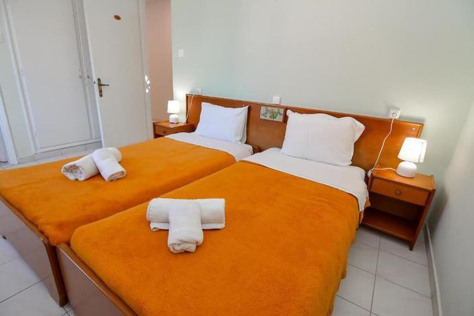 Imagen de la habitación del Hotel Costa, Corfu. Foto 7