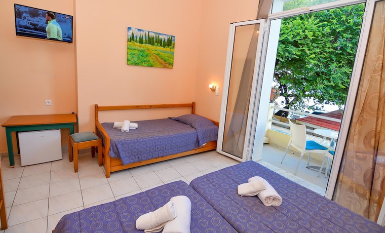 Imagen de la habitación del Hotel Costa, Corfu. Foto 9