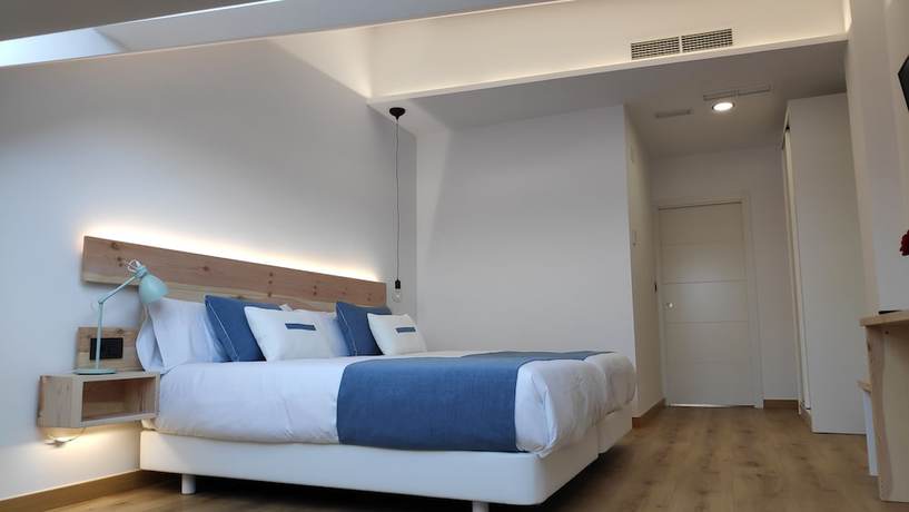 Imagen de la habitación del Hotel Costa Da Morte. Foto 4