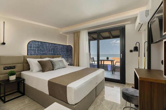 Imagen de la habitación del Hotel Costa De Luxe Suites. Foto 18