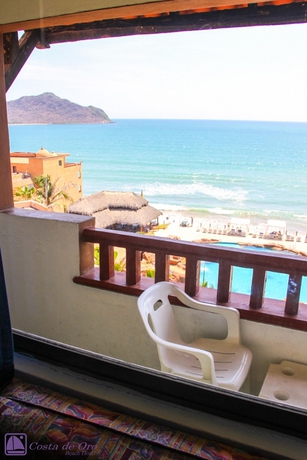 Imagen de la habitación del Hotel Costa De Oro Beach. Foto 2