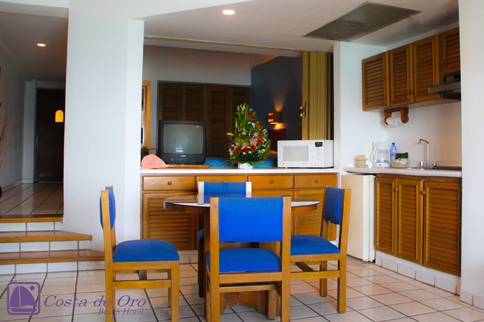 Imagen de la habitación del Hotel Costa De Oro Beach. Foto 9