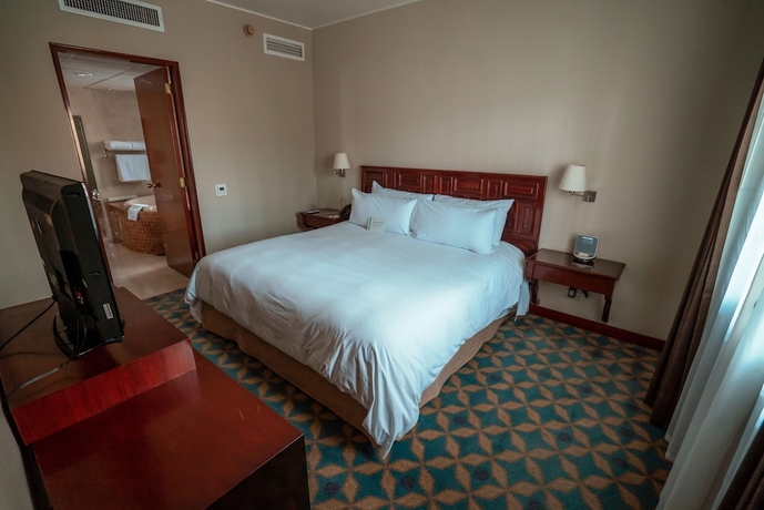 Imagen de la habitación del Hotel Costa Del Sol Trujillo Centro. Foto 12