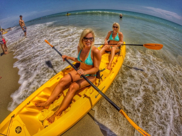 Imagen de los exteriores del Hotel Costa D'este Beach Resort and Spa. Foto 9