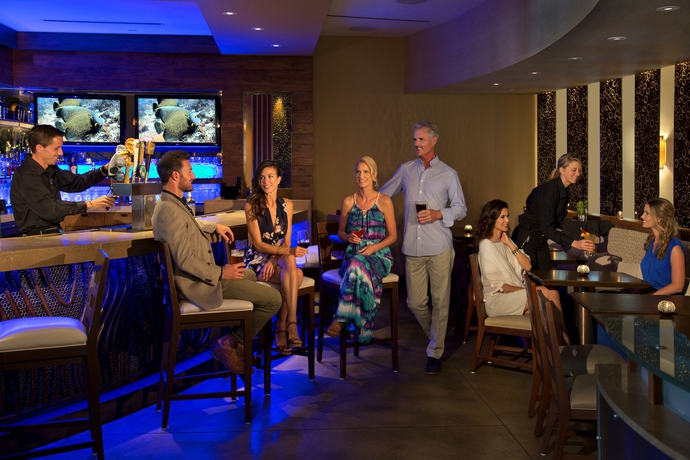 Imagen del bar/restaurante del Hotel Costa D'este Beach Resort and Spa. Foto 7