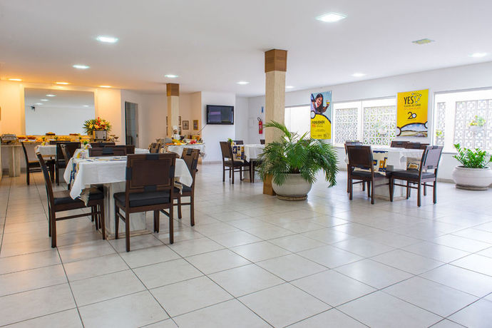 Imagen de los interiores del Hotel Costa Do Rio. Foto 8