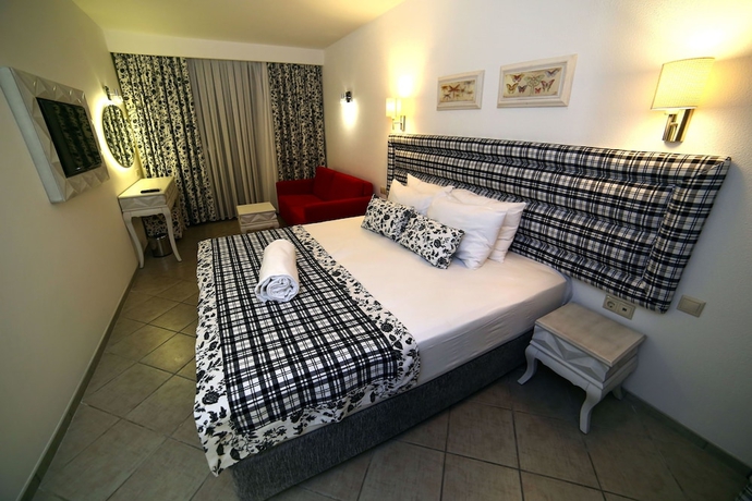 Imagen de la habitación del Hotel Costa Farilya Special Class Bodrum - Special Class. Foto 14