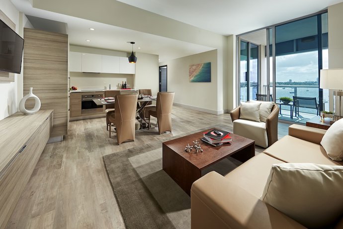 Imagen de la habitación del Hotel Costa Hollywood Beach Resort. Foto 9