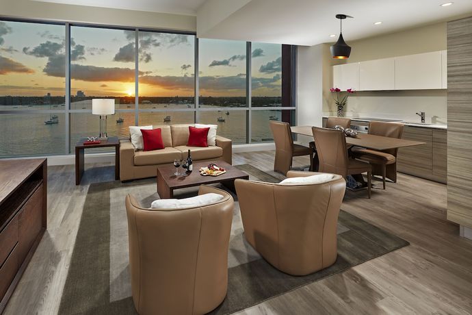 Imagen de la habitación del Hotel Costa Hollywood Beach Resort. Foto 17