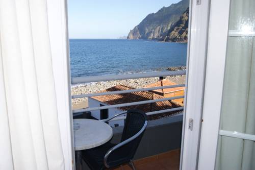 Imagen de la habitación del Hotel Costa Linda. Foto 8