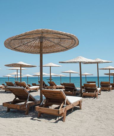 Imagen de los exteriores del Hotel Costa Lindia Blue Star. Foto 3