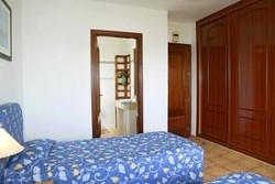 Imagen de la habitación del Hotel Costa Luz Beach Apartments. Foto 2