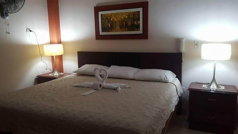 Imagen de la habitación del Hotel Costa Manglar. Foto 11