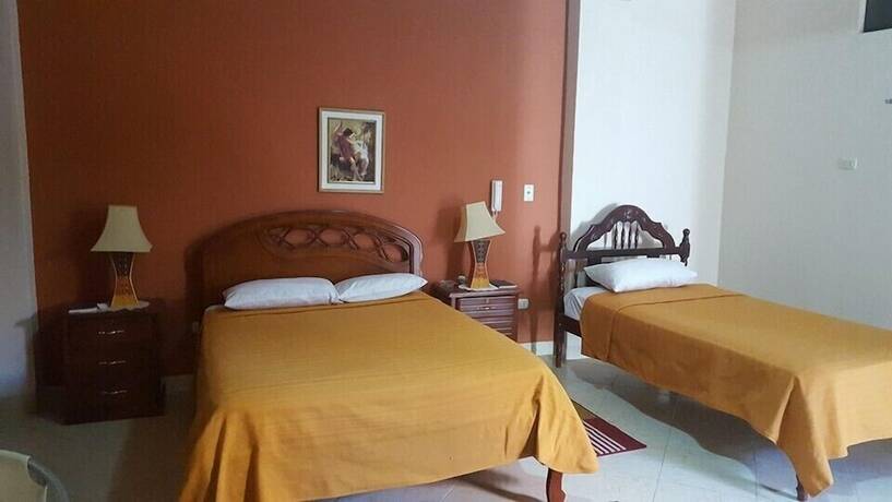 Imagen de la habitación del Hotel Costa Manglar. Foto 19