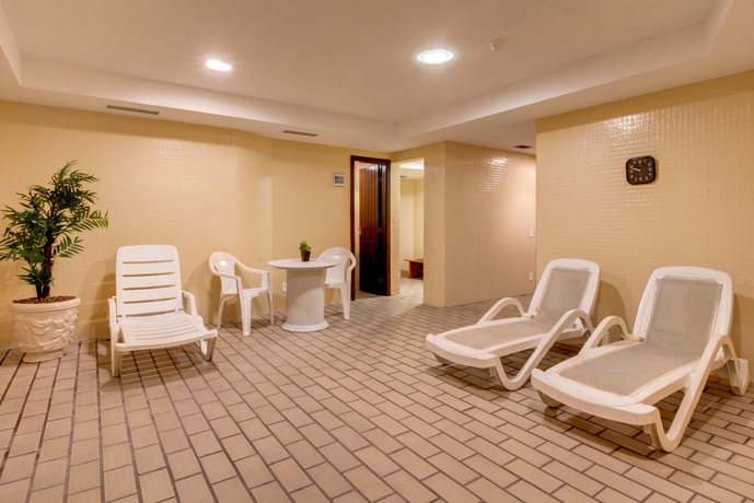 Imagen de la piscina del Hotel Costa Mar Recife By Atlantica. Foto 16