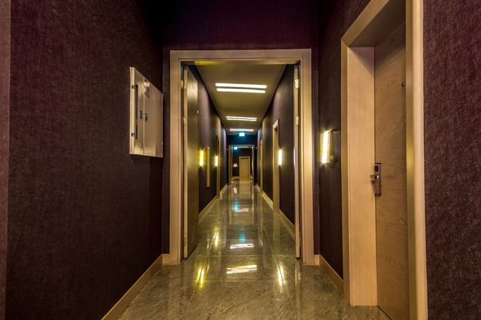 Imagen de los interiores del Hotel Costa Mare Suites. Foto 13
