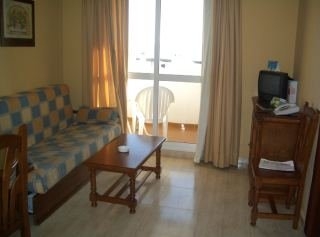 Imagen de la habitación del Hotel Costa Marina. Foto 5