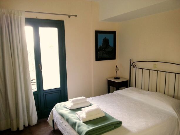 Imagen de la habitación del Hotel Costa Marina Villa. Foto 16