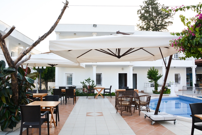 Imagen del bar/restaurante del Hotel Costa Maya. Foto 5