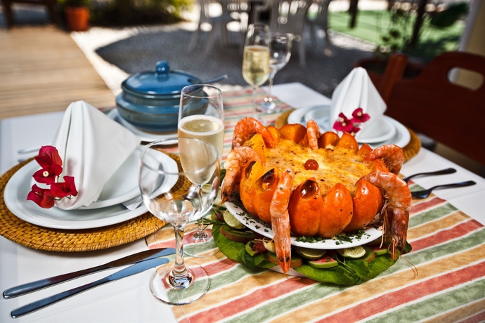 Imagen del bar/restaurante del Hotel Costa Norte Ponta Das Canas. Foto 2