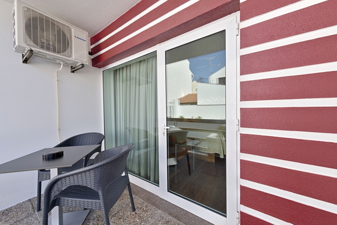 Imagen de la habitación del Hotel Costa Nova. Foto 8