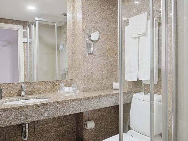 Imagen de la habitación del Hotel Costa Nova. Foto 10