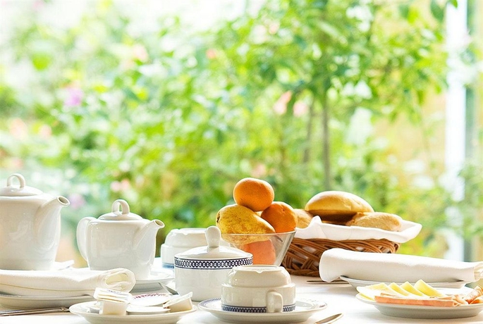 Imagen del bar/restaurante del Hotel Costa Nova. Foto 3