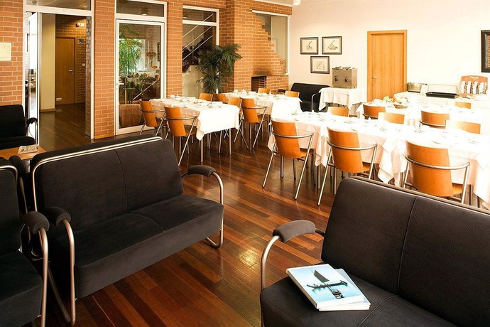 Imagen del bar/restaurante del Hotel Costa Nova. Foto 4