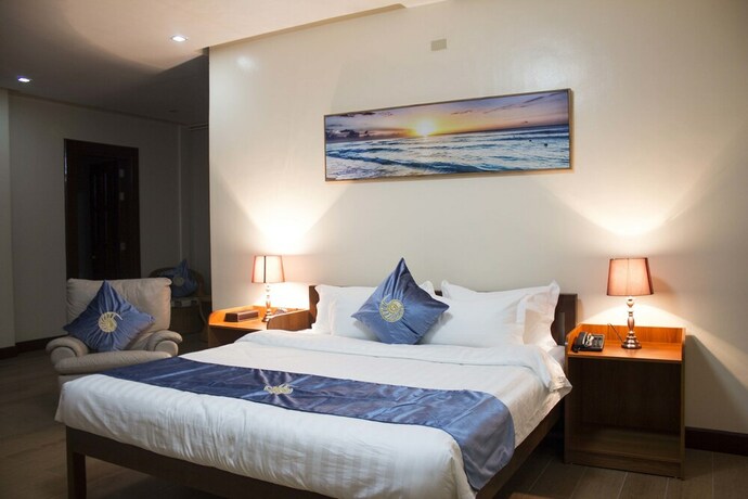 Imagen de la habitación del Hotel Costa Palawan Resort. Foto 16