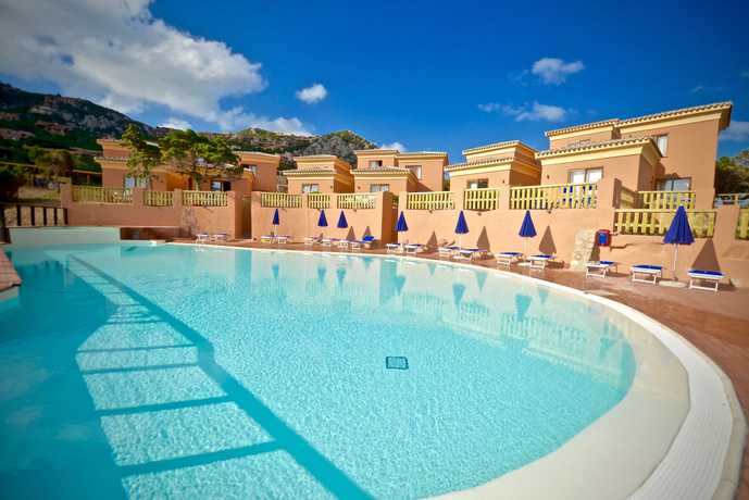 Imagen de los exteriores del Hotel Costa Paradiso, Costa Paradiso. Foto 4