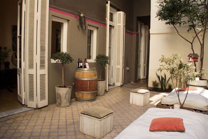 Imagen de los exteriores del Hotel Costa Rica, Buenos Aires. Foto 14