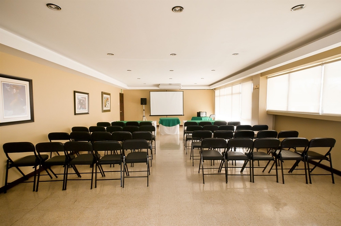 Imagen de los interiores del Hotel Costa Rica Tennis Club and. Foto 9