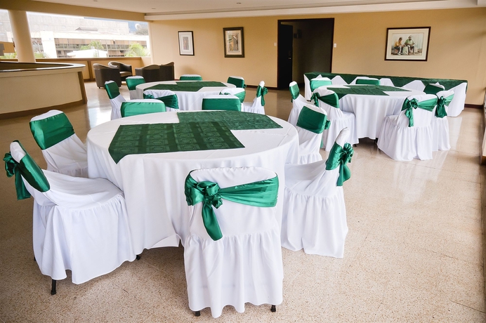 Imagen de los interiores del Hotel Costa Rica Tennis Club and. Foto 11