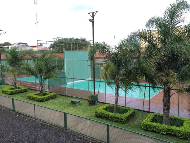 Imagen de los exteriores del Hotel Costa Rica Tennis Club and. Foto 8